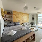 Apartman Luxury Penthouse With Outdoor Hot Tub And Panoramic Views