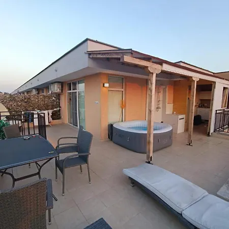 Penthouse * Slantchev Briag