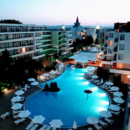Luxury Penthouse With Outdoor Hot Tub And Panoramic Views Διαμέρισμα *