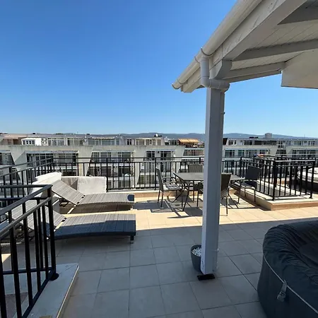 Διαμέρισμα Luxury Penthouse With Outdoor Hot Tub And Panoramic Views Σάνι Μπιτς