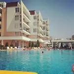 Luxury Penthouse With Outdoor Hot Tub And Panoramic Views * Слънчев бряг