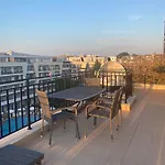 Luxury Penthouse With Outdoor Hot Tub And Panoramic Views *
